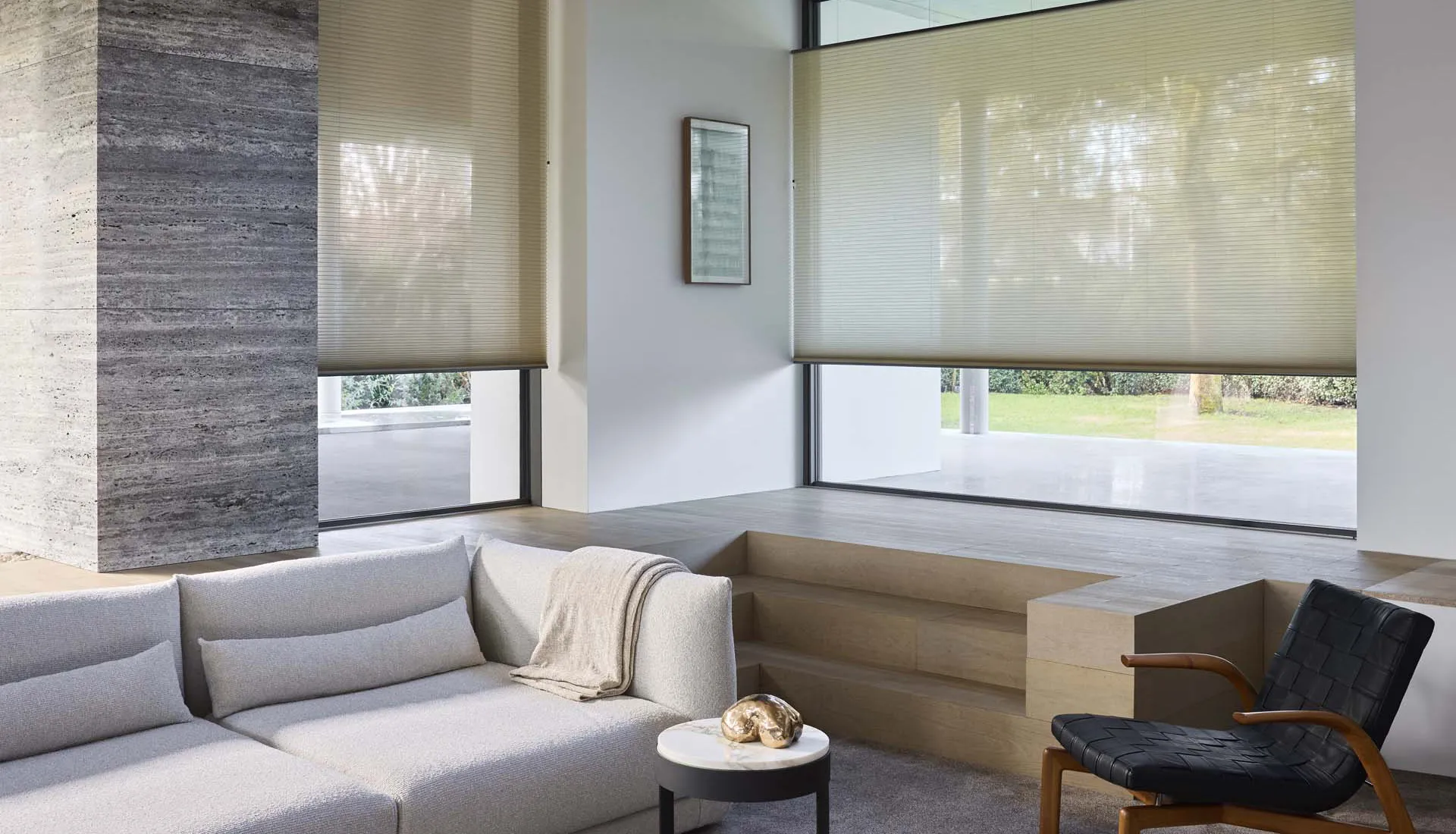 Beschut wonen met volop licht dankzij Duette® Shades Beschut wonen met volop licht dankzij Duette® Shades